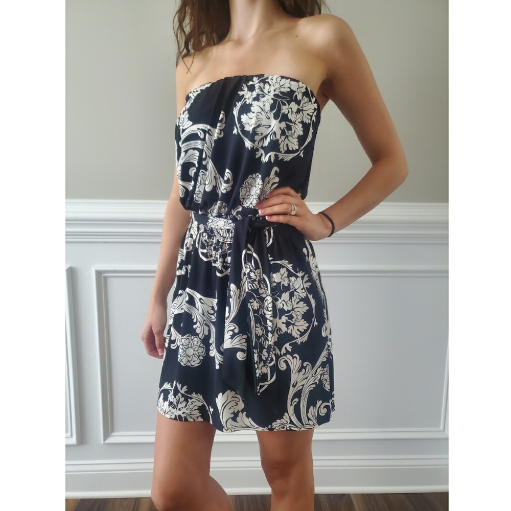 WHBM Damask Print Strapless Dress